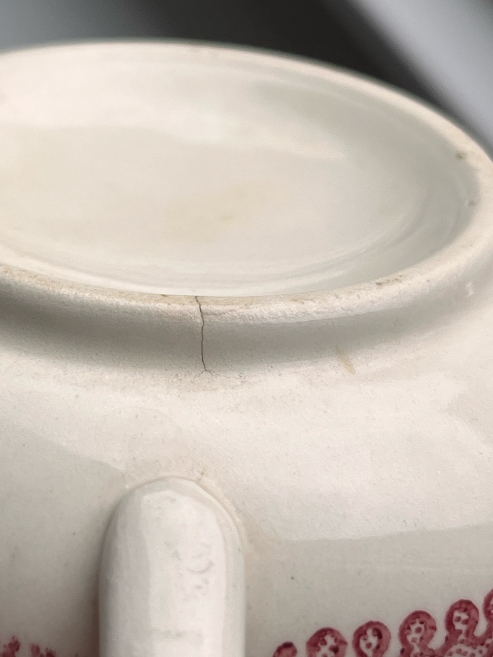 Classic Red Transferware Tea/Coffee Cup- White and Red - Picture 3 of 4